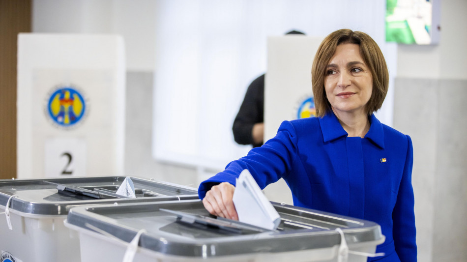 Moldavia, filo-UE vincono elezioni con oltre 50% dei voti