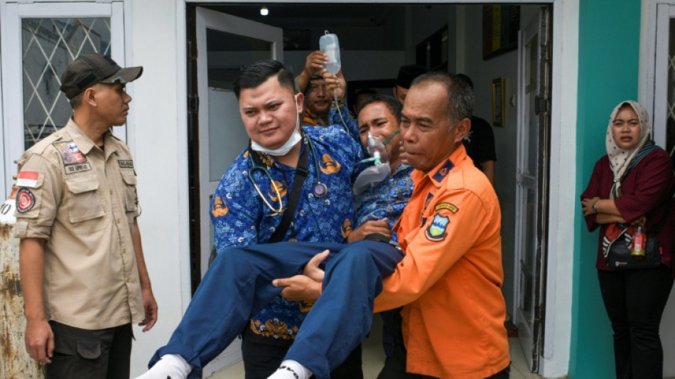 Indonesia free meals programme under fire after thousands sickened