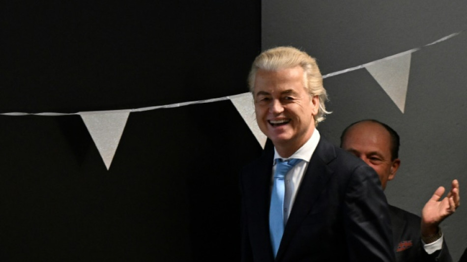 Dutch election set for Oct 29 after government falls