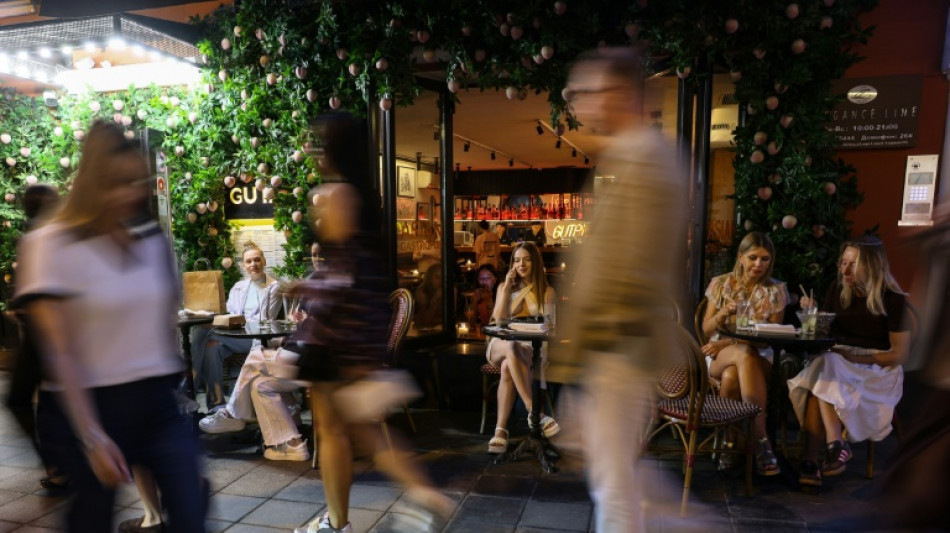 Moscow parties on despite Ukraine drone attacks 