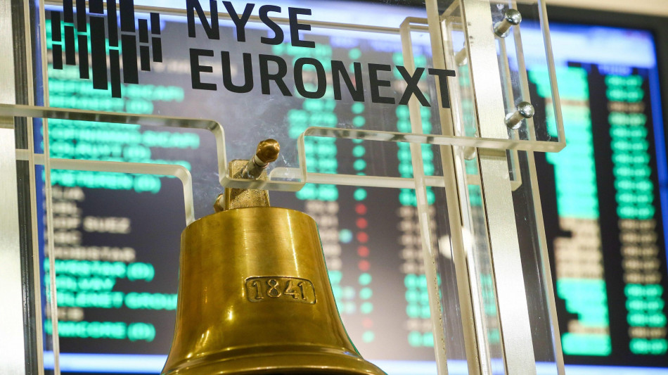 Borsa: Europa fiacca in apertura, Parigi -0,11%, Londra +0,06%
