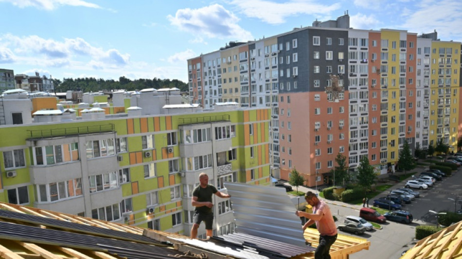 Carrera en Ucrania para reconstruir las casas da&ntilde;adas antes del invierno
