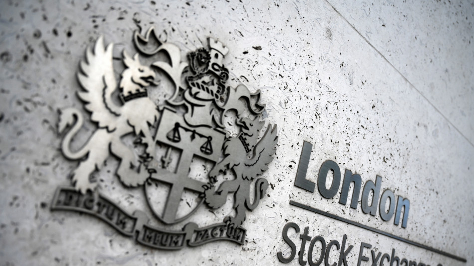 Borsa: l'Europa parte in ribasso, Londra -0,4%