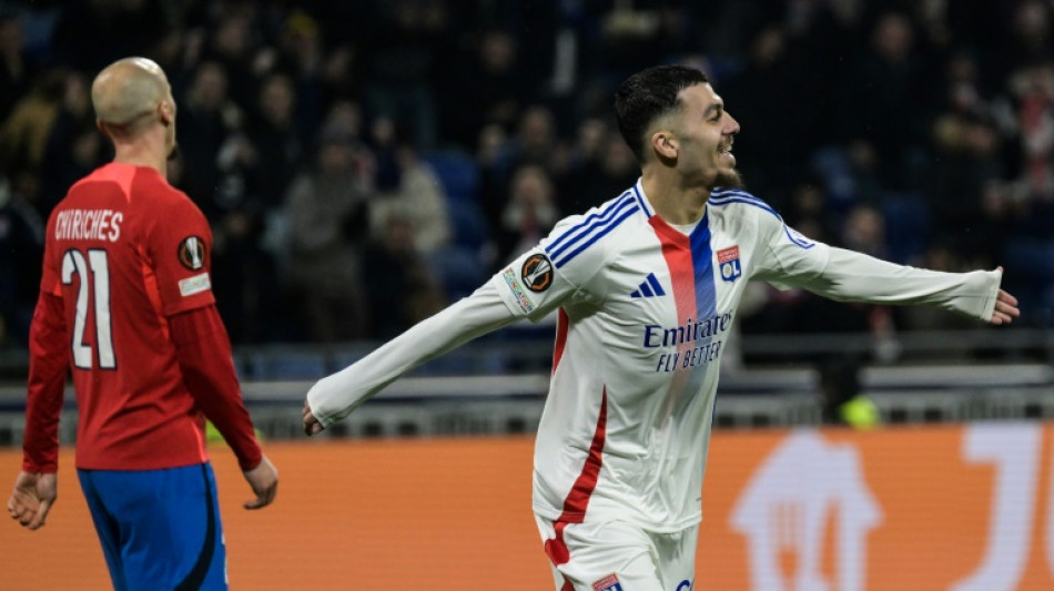 Ligue Europa : Mikautadze et Lyon d&eacute;roulent sans forcer face &agrave; Bucarest