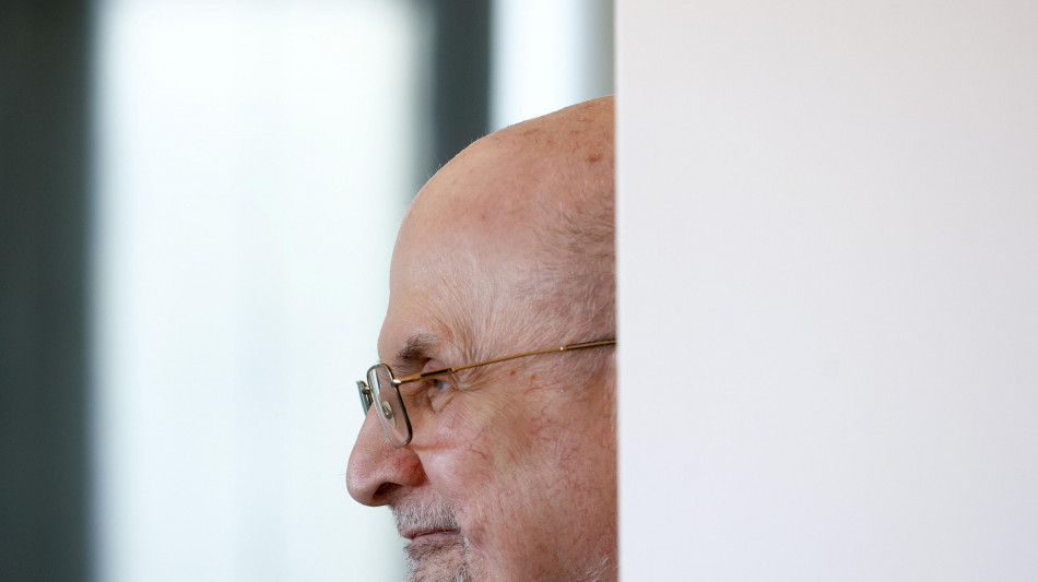 Rushdie, Naza? 'Complimenti ai registi per il coraggio'