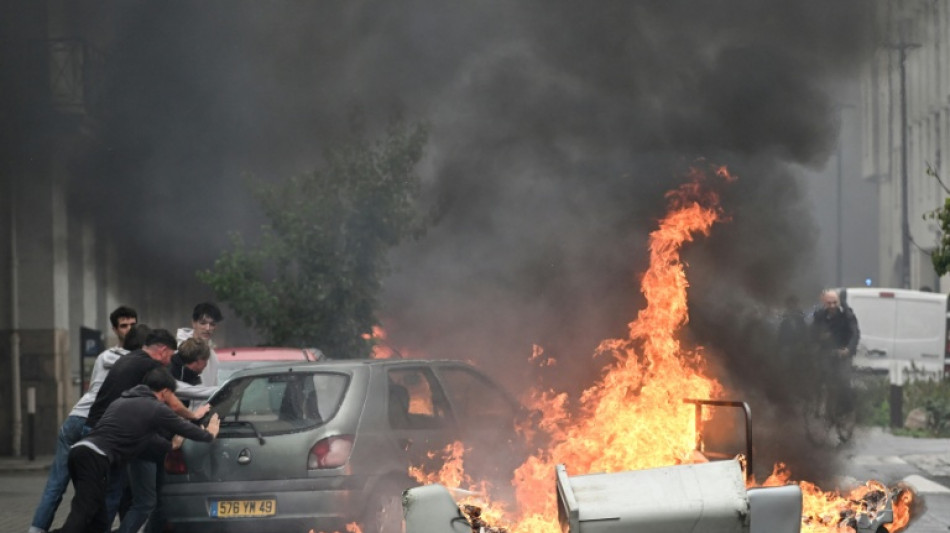 Massenproteste in Frankreich zum Amtsantritt von neuem Regierungschef