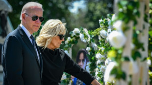 Biden prays, lays wreath in Texas school massacre town