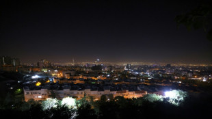 Ir&atilde; afirma que tem o 'dever de se defender' ap&oacute;s os bombardeios israelenses