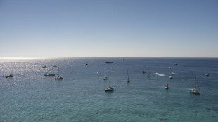 Turqu&iacute;a ayuda a evacuar a activistas de la flotilla para Gaza tras una aver&iacute;a en un barco