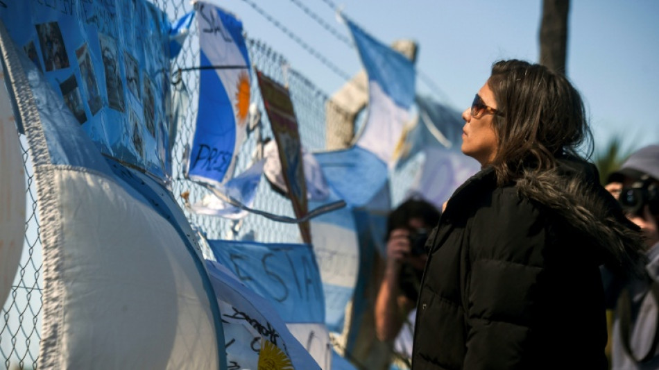 Justicia dirime si las 44 muertes por la implosi&oacute;n de submarino argentino eran "evitables"