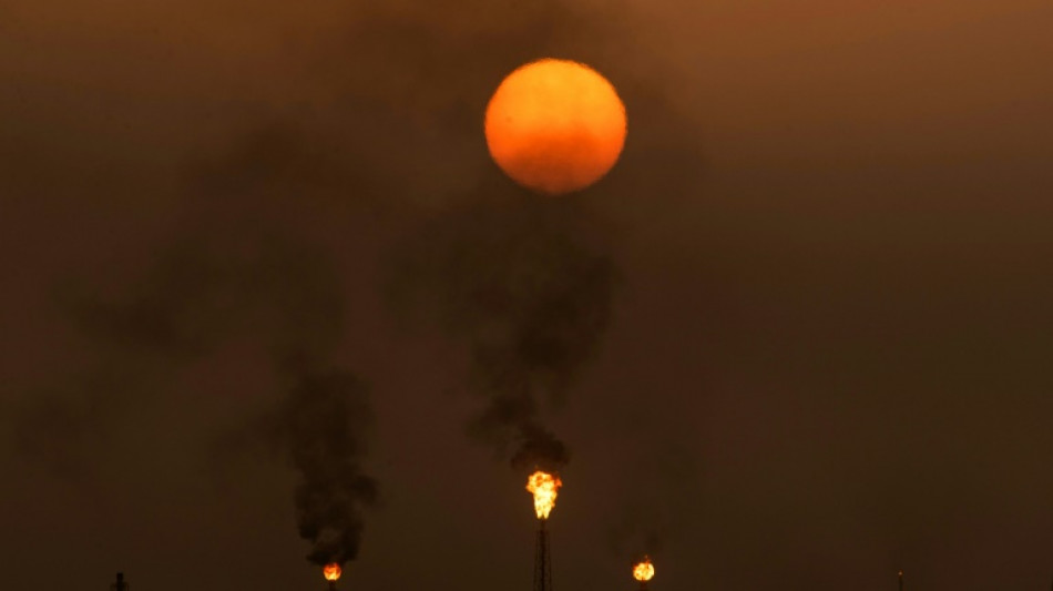 Energy majors go slow on green transition despite pressure