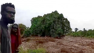 Australia promete ayuda a vecinos del Pac&iacute;fico tras un cicl&oacute;n que mat&oacute; a 11 personas