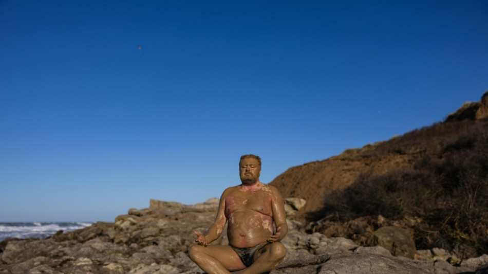 St&egrave;ve "le Phoque" r&eacute;ussit son d&eacute;fi de nager dans l'Antarctique, &agrave; 1&deg;C