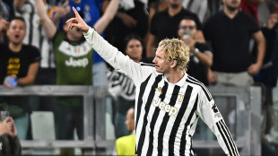 Europa League: Juve travolgente all'esordio, 5-0 al Nec