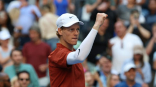 Sinner tested at US Open as Gauff cruises into last 16