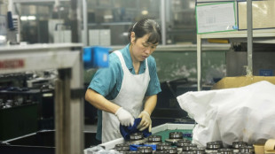 Atividade industrial na China registra contra&ccedil;&atilde;o pelo quarto m&ecirc;s consecutivo