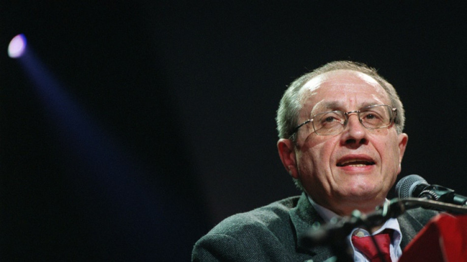 Murió Bernard Cassen, cofundador de la ONG altermundialista Attac