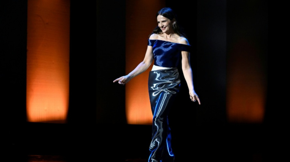 San Sebastián presenta la película que Robert Redford animó a hacer a Juliette Binoche