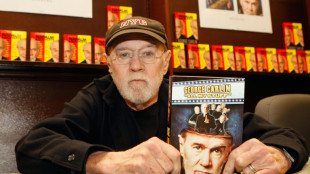Podcast sued for 'AI George Carlin' settles with comic's estate