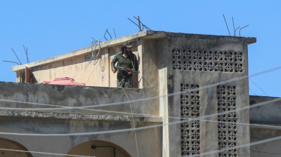 Presidente s&iacute;rio retira tropas de Sweida para evitar 'guerra aberta' com Israel