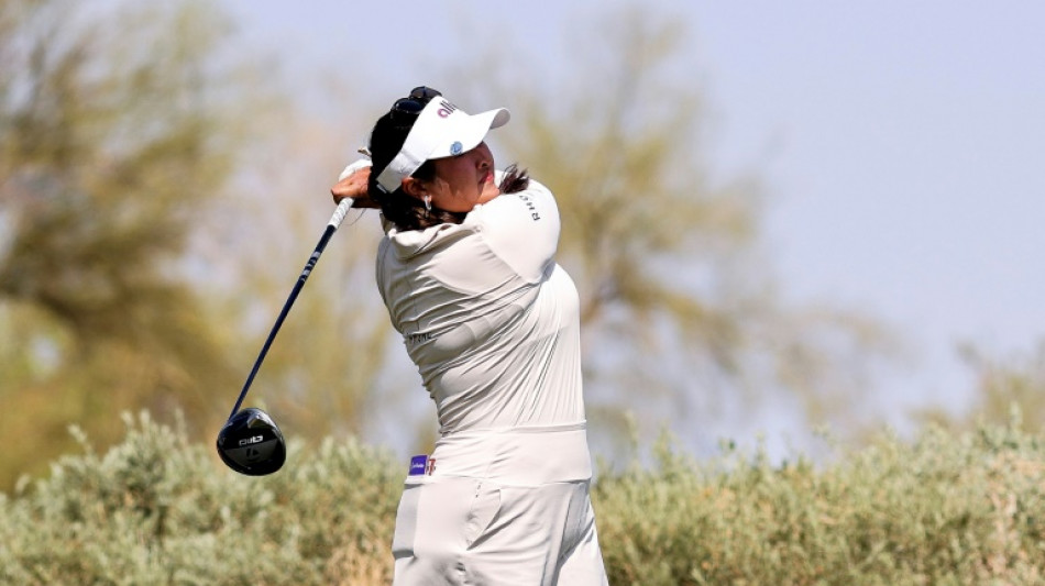 Vu outduels Hull to grab lead at LPGA Ford Championship