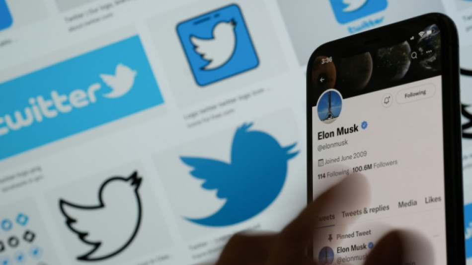 Twitter lance en France sa version payante et ses labels diff&eacute;renci&eacute;s