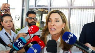 Congresista republicana hispana dice a Trump que los latinos se sienten "traicionados"