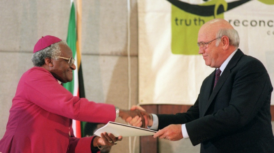 South Africa sets up inquiry into slow apartheid justice