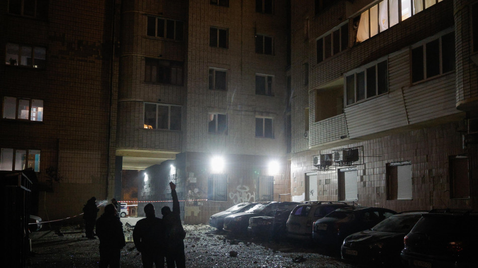 Attacco aereo su Kiev con missili e droni