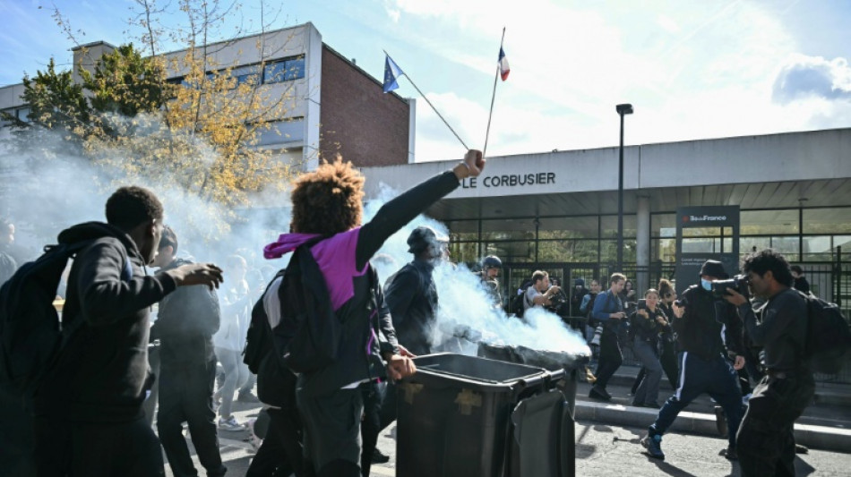 Blocage des lyc&eacute;es : Matignon condamne des "violences urbaines" et incrimine LFI