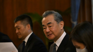 China pede explica&ccedil;&otilde;es &agrave; UE sobre rela&ccedil;&atilde;o bilateral