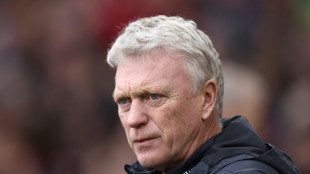 Moyes undecided over West Ham future despite offer of new deal