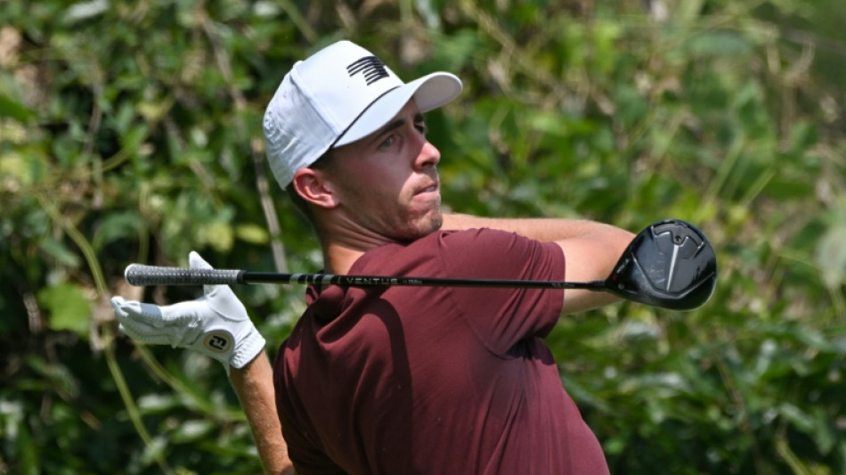 Golfista espa&ntilde;ol David Puig estrena su palmar&eacute;s al ganar The International Series de Singapur