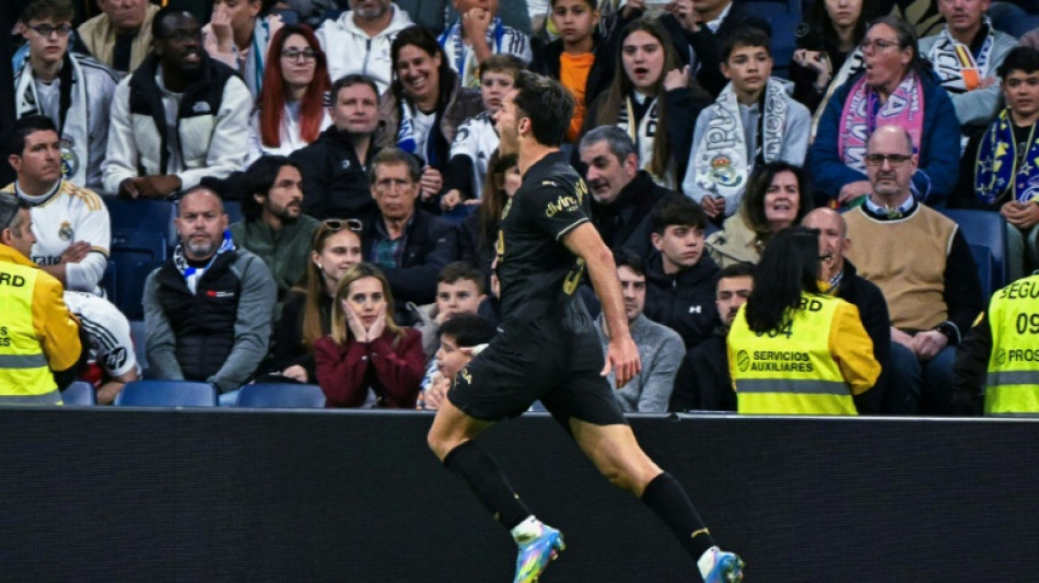 Real Madrid perde em casa para Valencia nos acr&eacute;scimos e Bar&ccedil;a pode disparar na lideran&ccedil;a