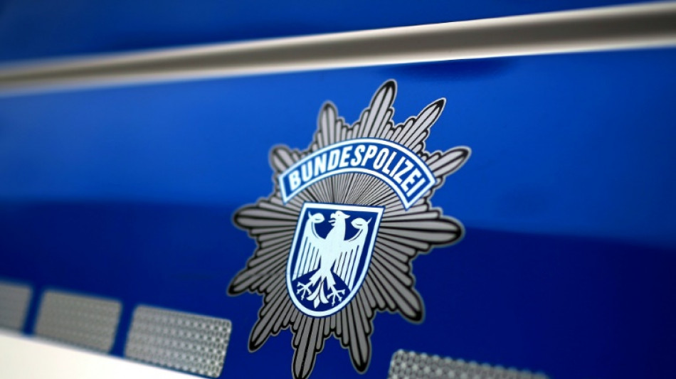 Durchsuchungen bei Schleusern in Bayern: Ermittlungen gegen f&uuml;nf Tatverd&auml;chtige