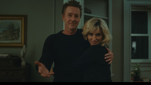 In sala 'The Invite', in amore vince chi sa cambiare