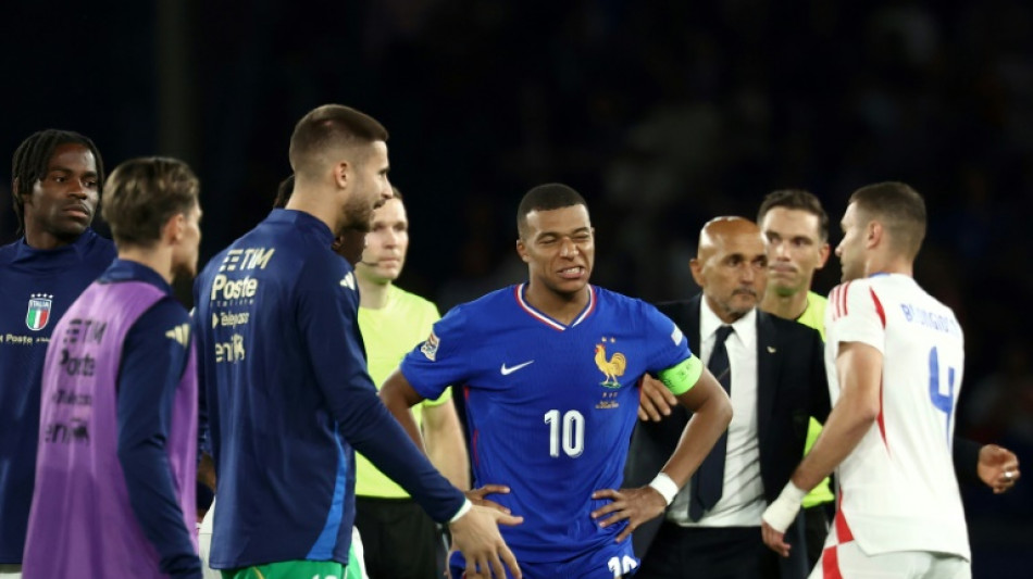 Fran&ccedil;a perde em casa para a It&aacute;lia (3-1) na estreia na Liga das Na&ccedil;&otilde;es