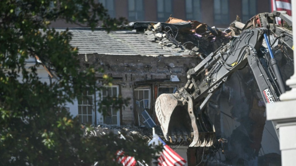 Trump diz que obras na Casa Branca 'são música' para seus ouvidos