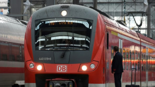 89-J&auml;hriger in Bayern an Bahn&uuml;bergang von Zug erfasst und get&ouml;tet