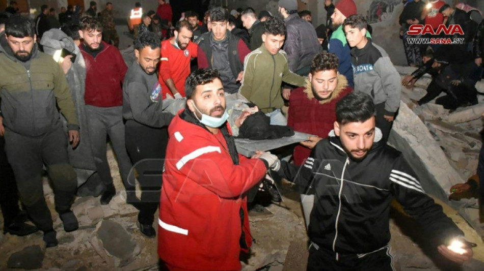 Casi 200 muertos en Turqu&iacute;a y Siria por sismo de magnitud 7,8 