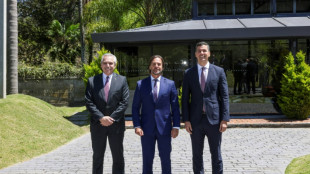 Argentina, Uruguai e Paraguai querem sediar mais do que tr&ecirc;s jogos da Copa de 2030