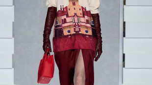 Laura Biagiotti, sfilata al castello al Piccolo Teatro