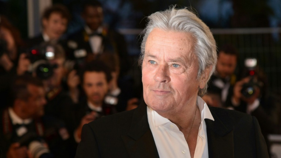 Morre Alain Delon, grande &iacute;cone do cinema franc&ecirc;s, aos 88 anos