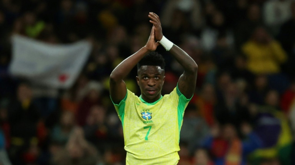 Chegou a hora de Vin&iacute;cius Jr na sele&ccedil;&atilde;o brasileira?