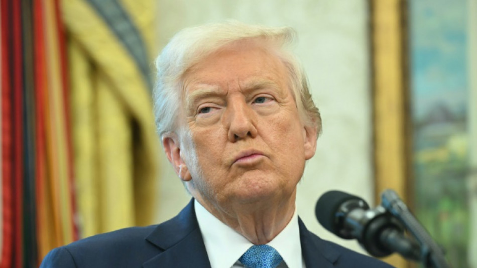 Trump diz que n&atilde;o pretende 'demitir' presidente do Fed e antecipa queda nas tarifas contra China