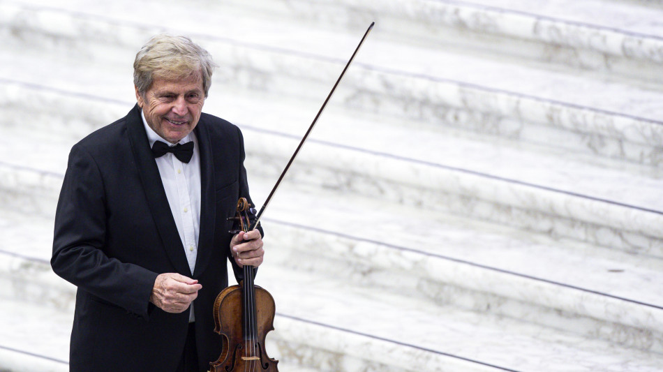 Musica: Uto Ughi, Non dimentico l'emozione di suonare il Cannone