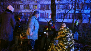 Ukraine: accélération diplomatique, frappes russes incessantes