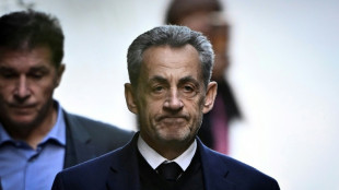 Après vingt jours en prison, la justice libère Nicolas Sarkozy