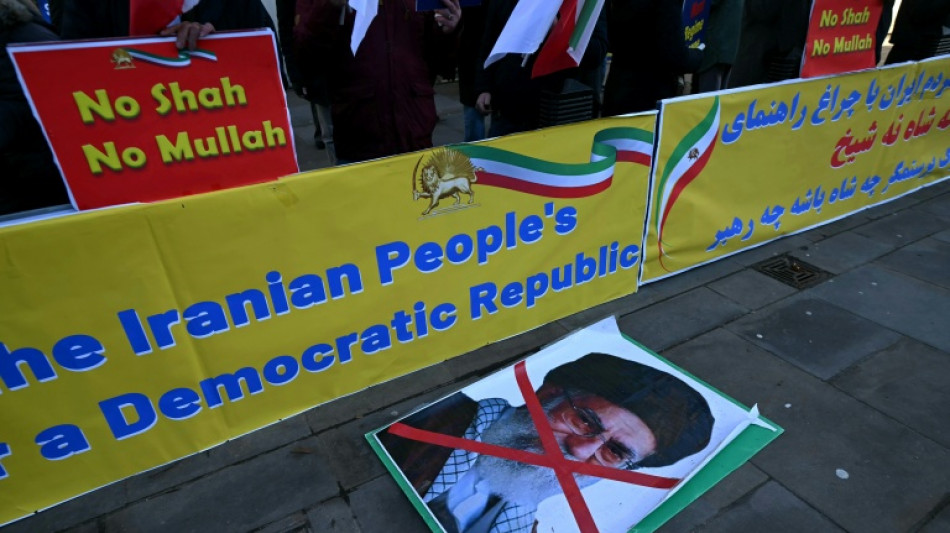 Trotz gestoppter Hinrichtung im Iran US-Eingreifen weiter m&ouml;glich - Teheran gibt sich kampfbereit