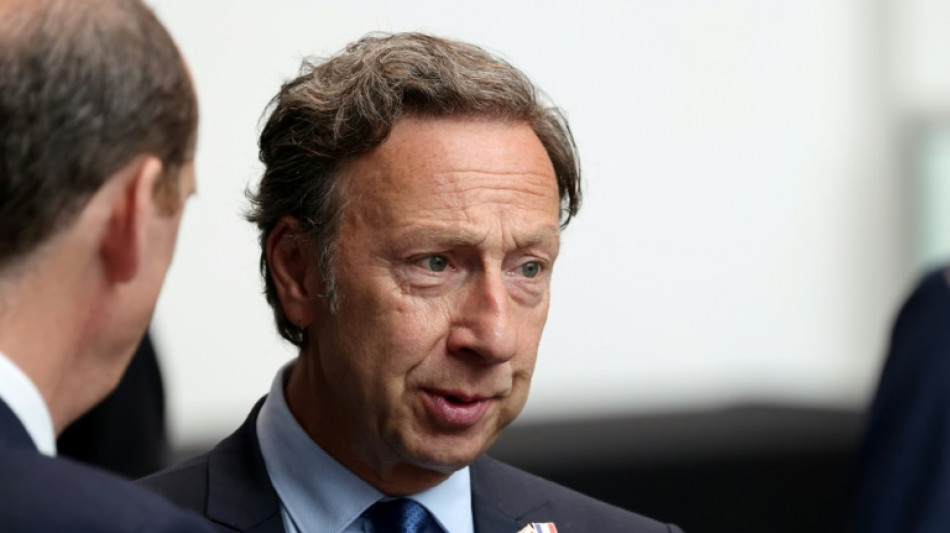 Stéphane Bern reprend les rênes de "La carte aux trésors"